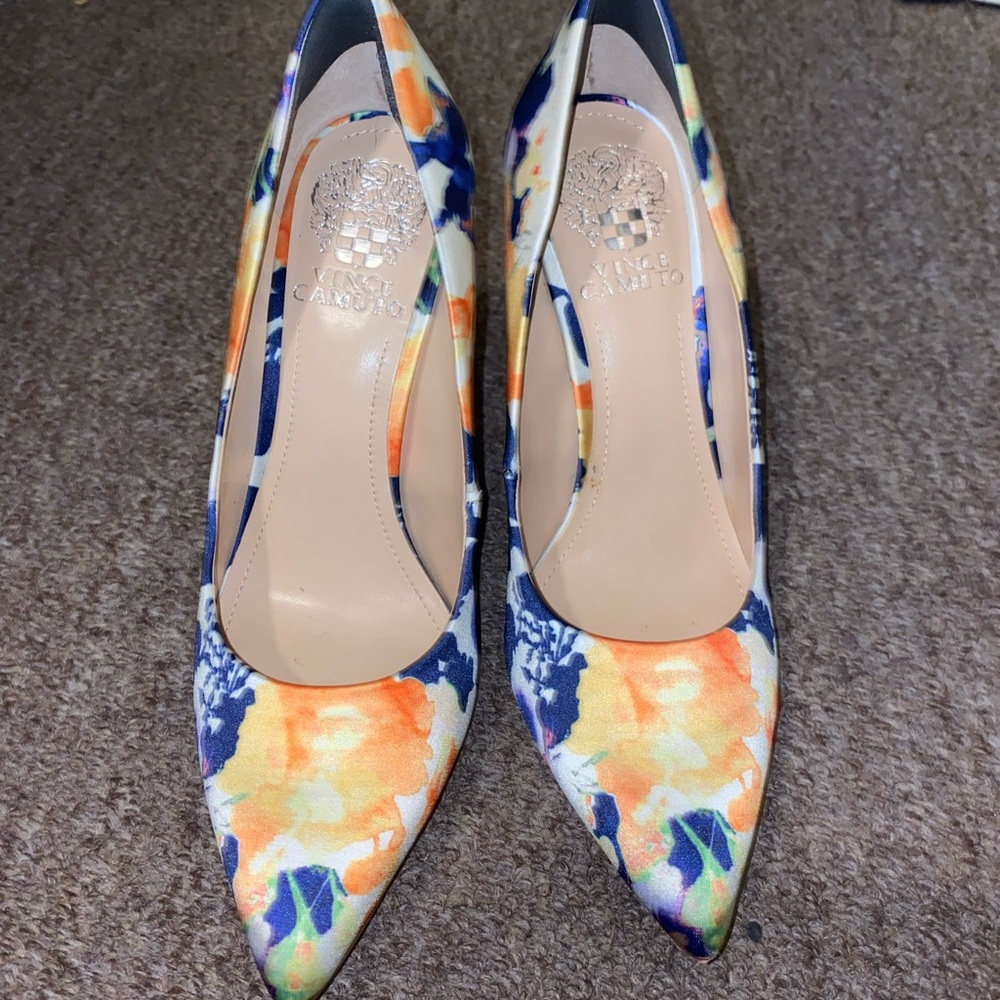 Vince Camuto Vero Cuoio Pumps